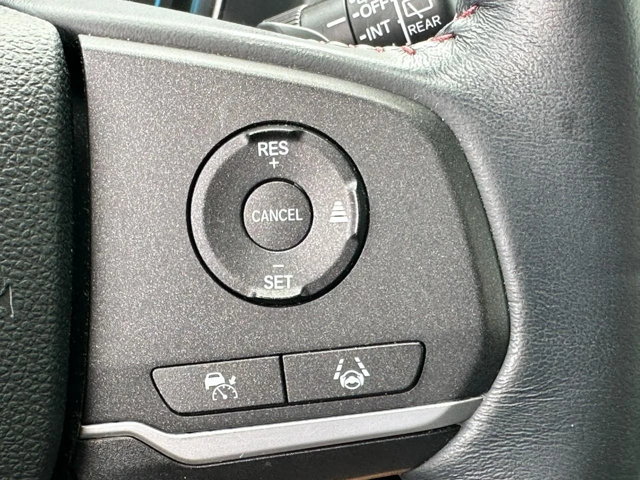 2024 Honda Odyssey SPORT - Photo 23