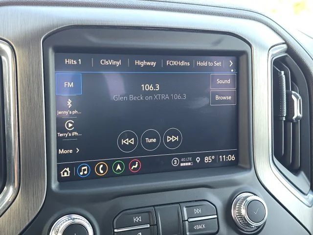 Used 2022 Blue GMC Denali image 39