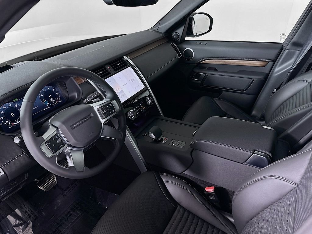 2025 Land Rover Discovery Dynamic SE - Photo 10