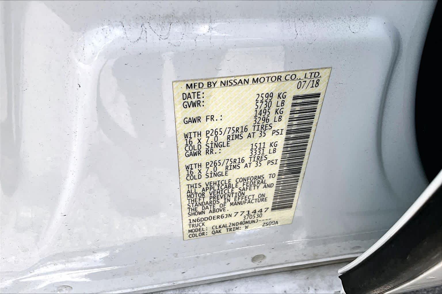 Used 2018 Glacier White Nissan Desert Runner image 34