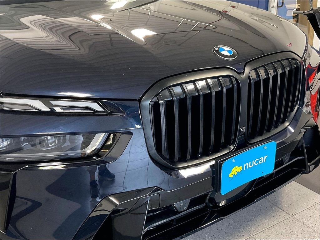 Used 2023 Black BMW xDrive40i image 33