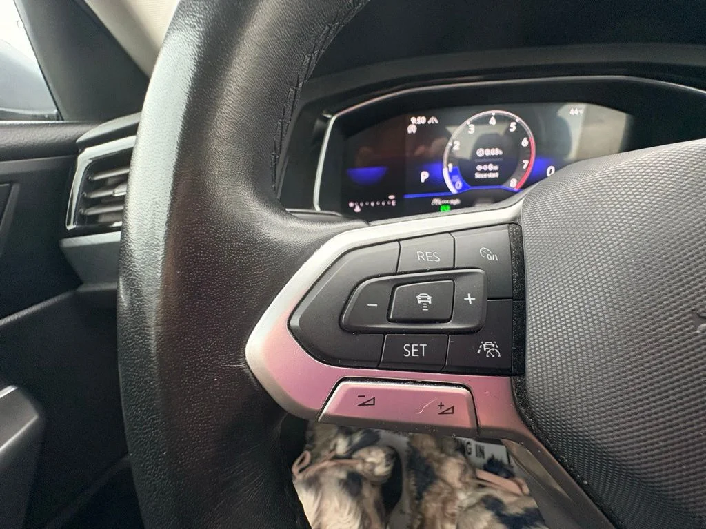 2024 Volkswagen Jetta SE - Photo 20