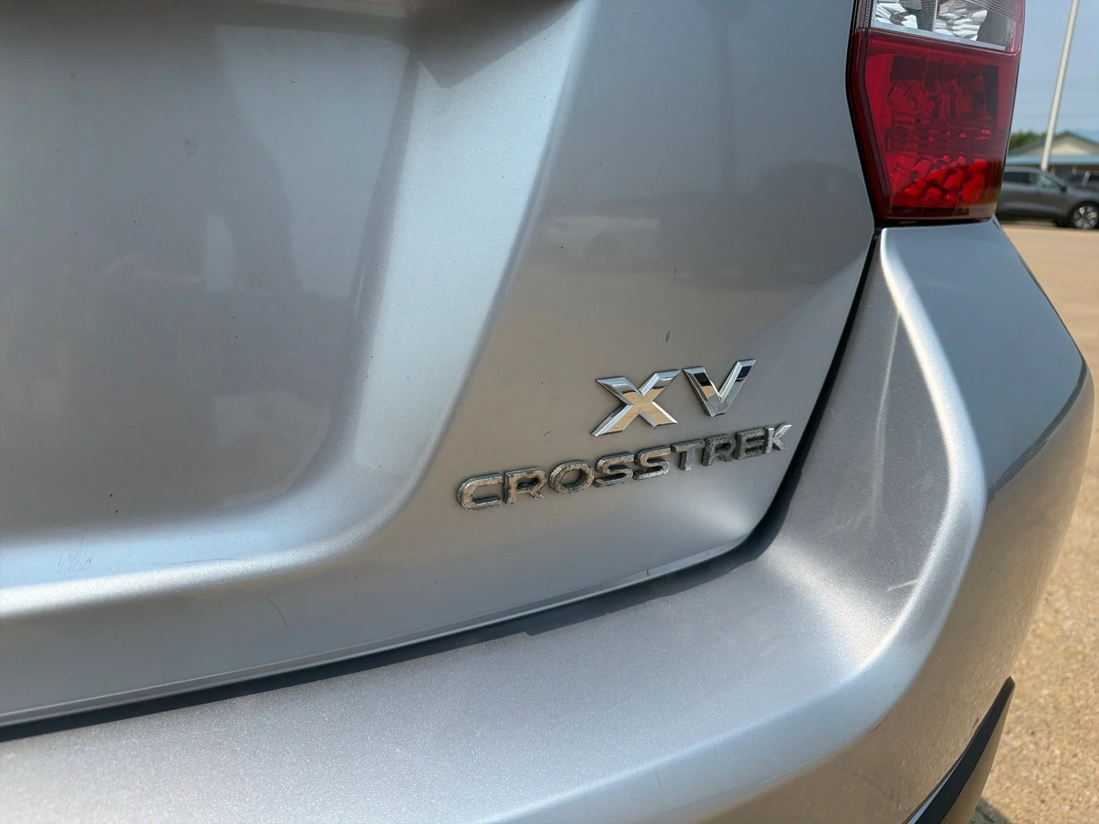 Used 2013 Ice Silver Metallic Subaru Limited image 8