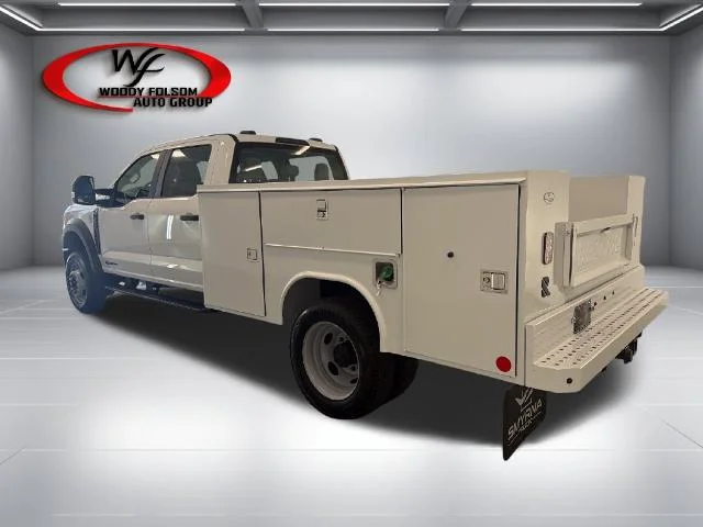 New 2027 Oxford White Ford F-550® XL image 27