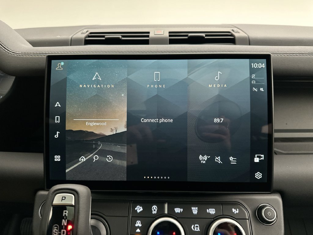 New 2026 Fuji White Land Rover S image 14