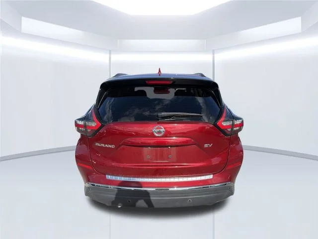 Used 2022 Red Nissan SV image 7