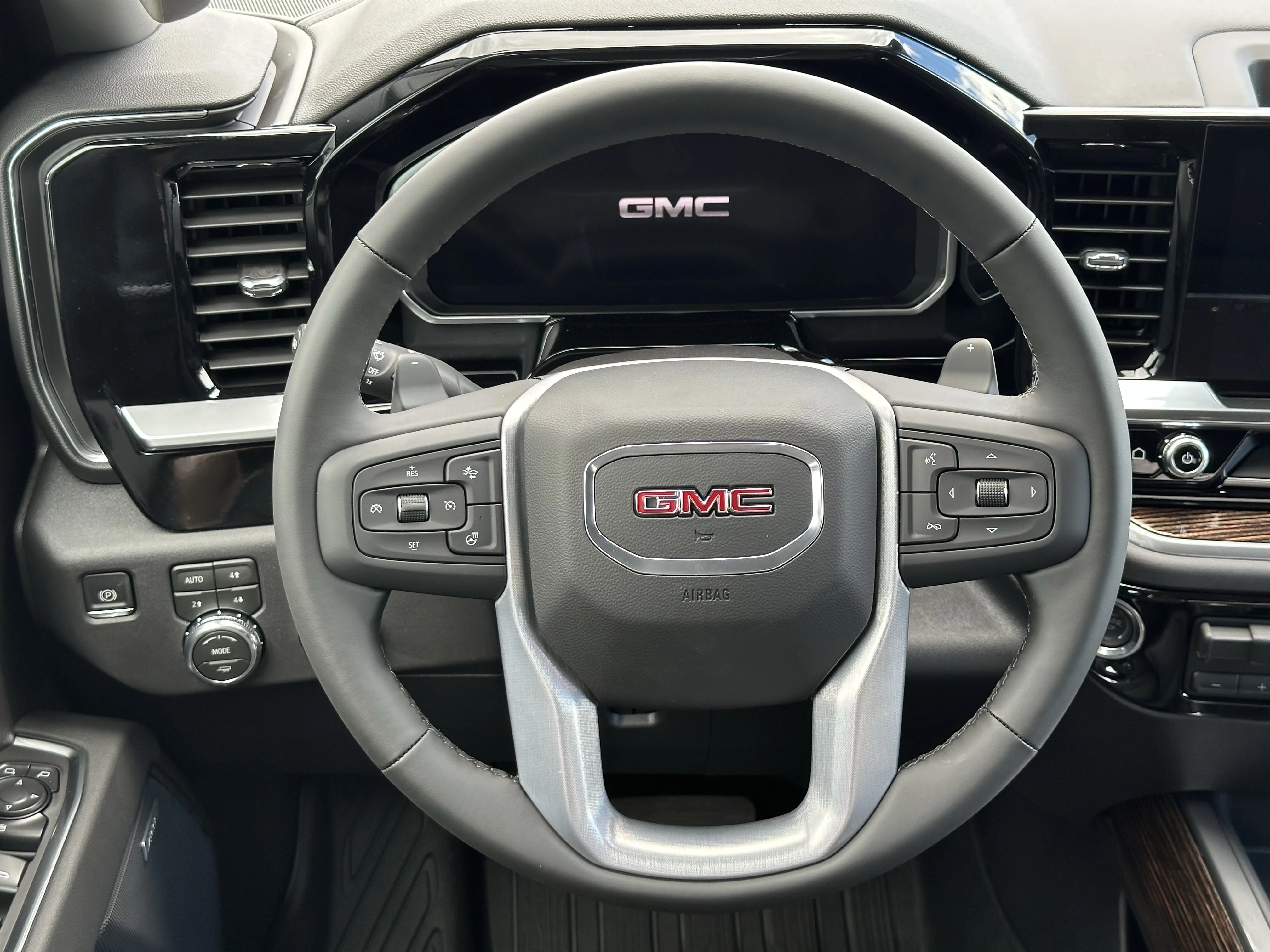 New 2026 Onyx Black GMC Elevation image 11