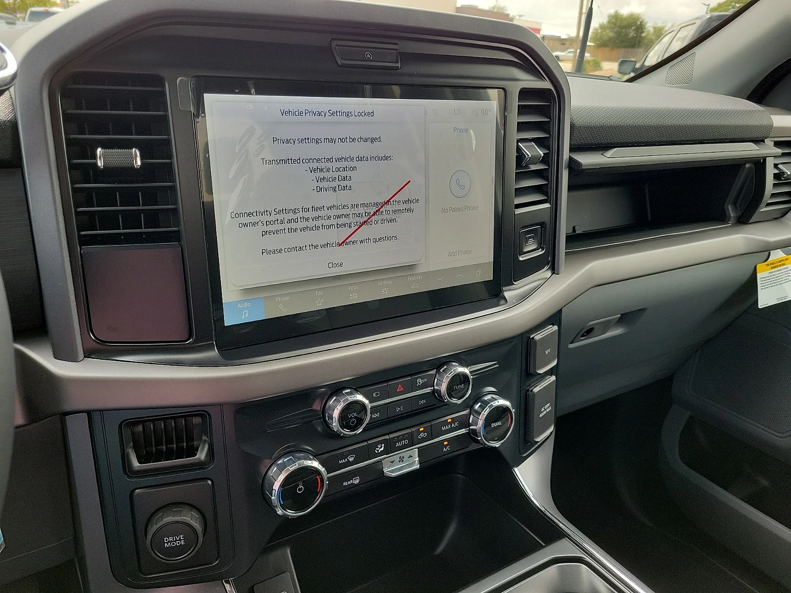 New 2026 Oxford White Ford XLT image 15