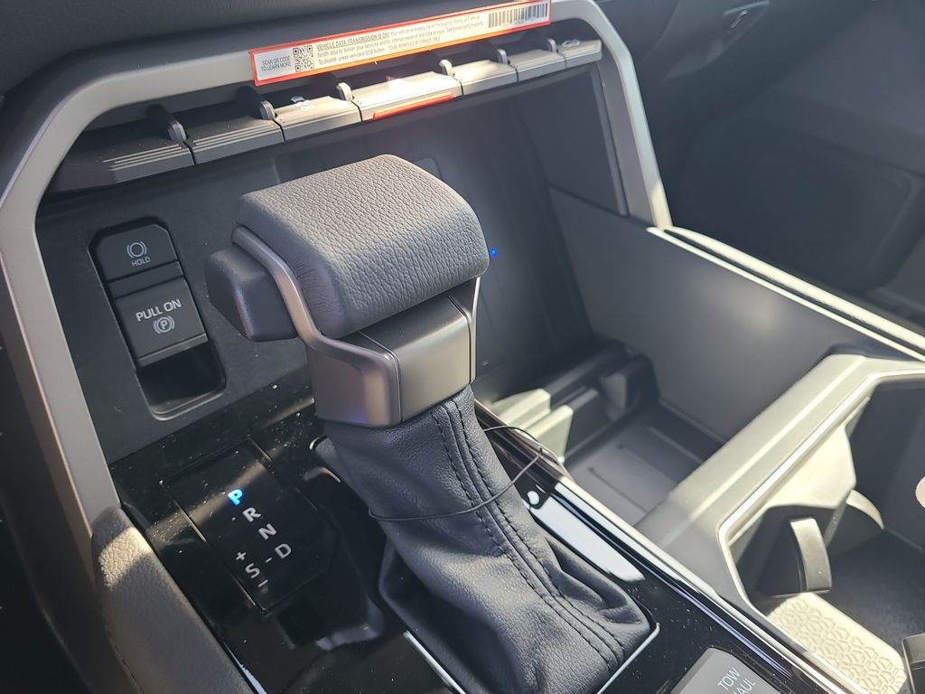 2026 Toyota Tundra Limited - Photo 13