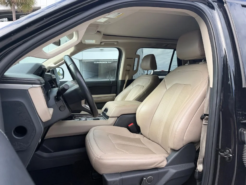 Used 2024 Agate Black Metallic Ford Limited image 10