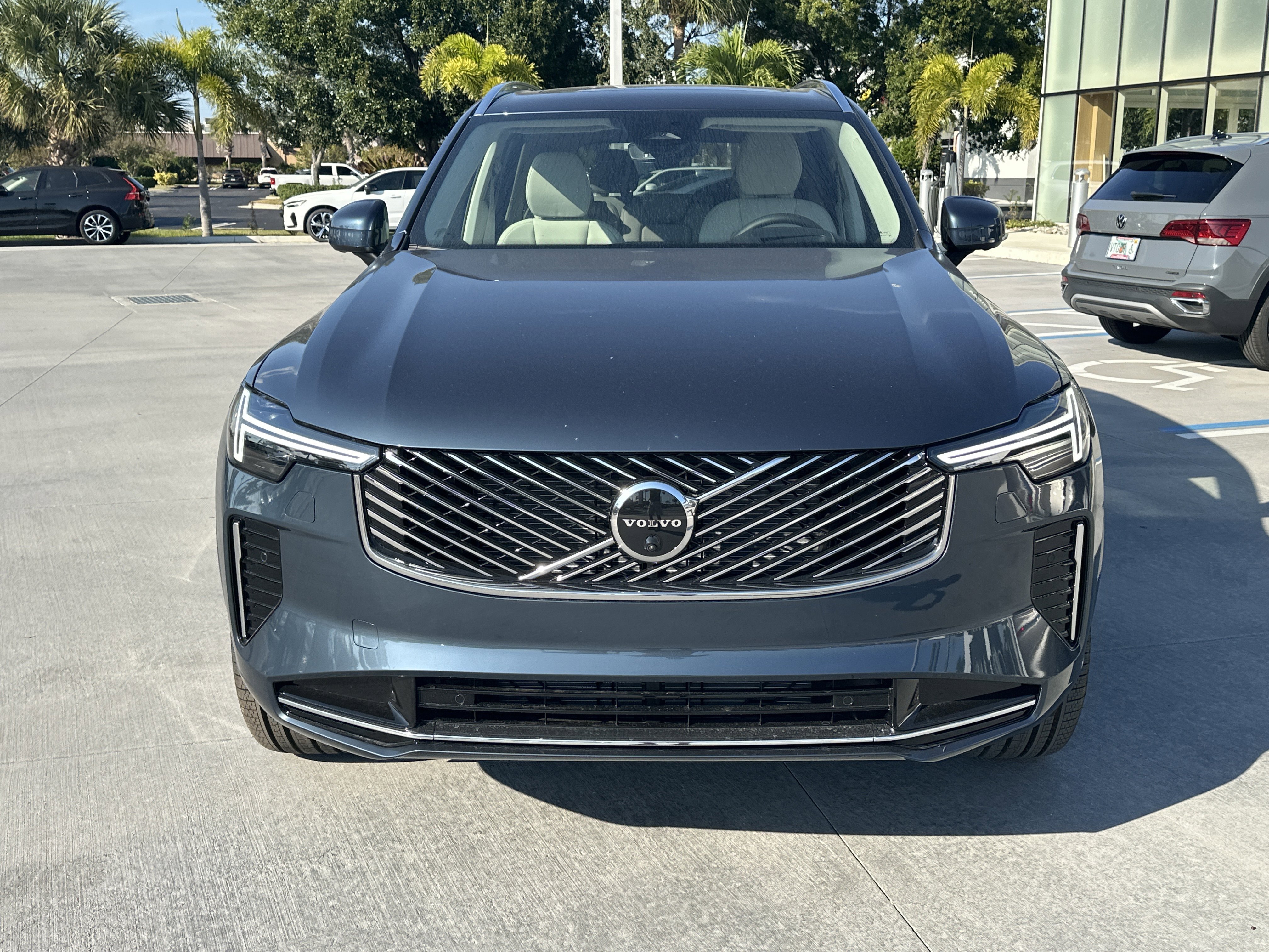 2026 Volvo XC90 Ultra - Photo 3