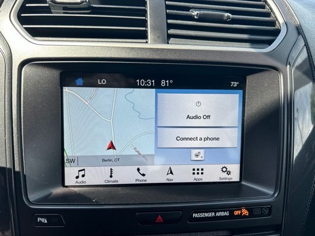 Used 2018 Gray Ford XLT image 17