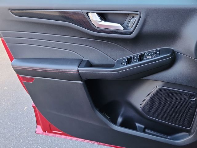 New 2026 Rapid Red Metallic Tinted Clearcoat Ford ST-Line image 7