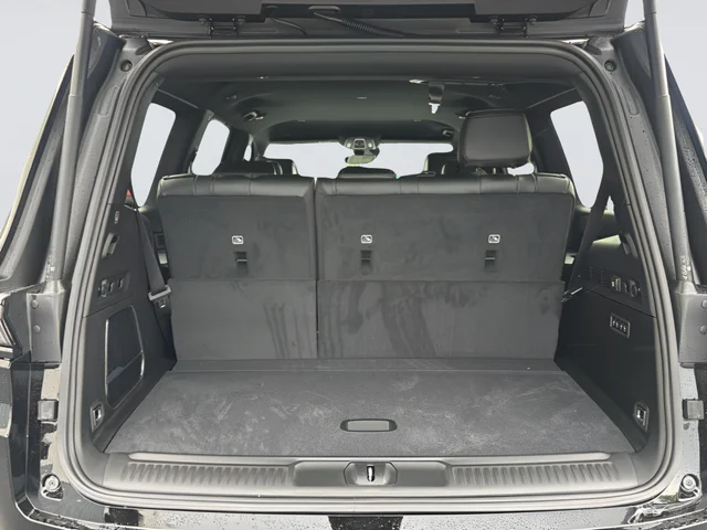 New 2026 Black Jeep Limited Altitude image 30