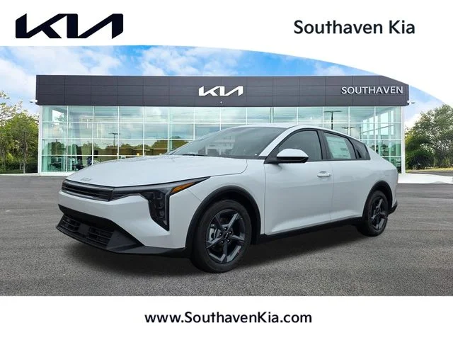 New 2026 Snow White Pearl Kia LXS image 1