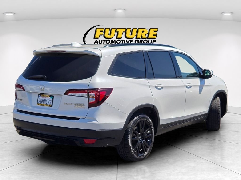 Used 2022 White Honda Black Edition image 4