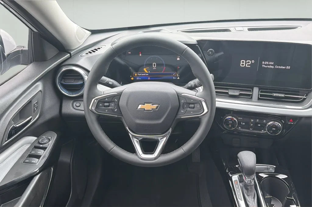 New 2026 Summit White Chevrolet LT image 21