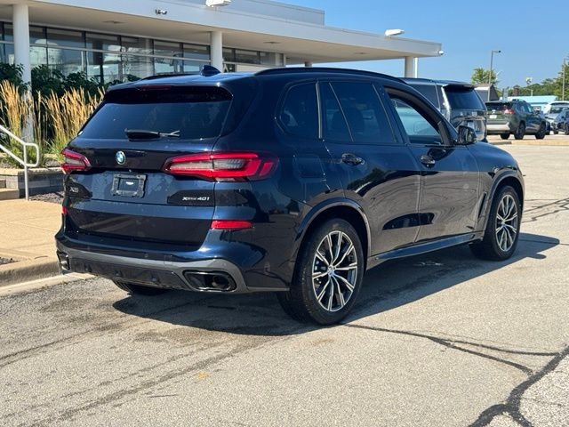 Used 2021 Carbon Black Metallic BMW xDrive40i image 7