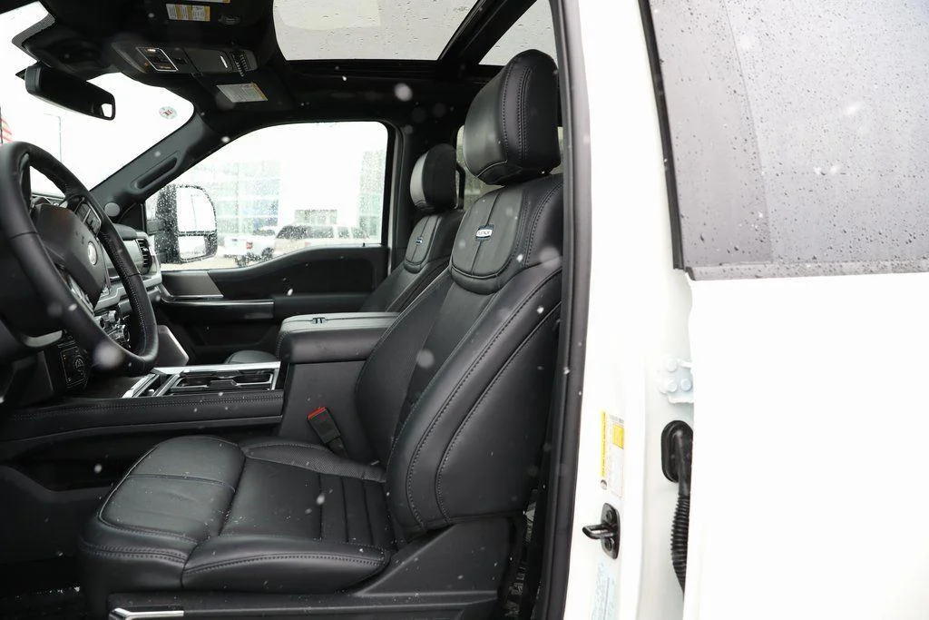 New 2026 Star White Metallic Tri-Coat Ford F-250® Platinum® image 23