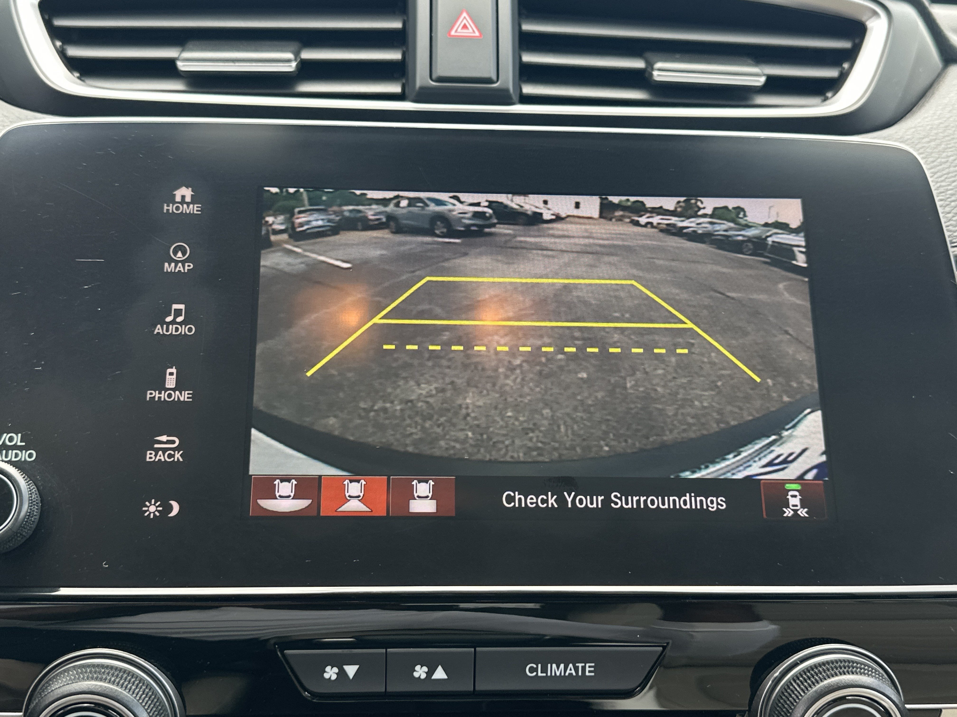 Used 2019 Platinum White Pearl Honda Touring image 33