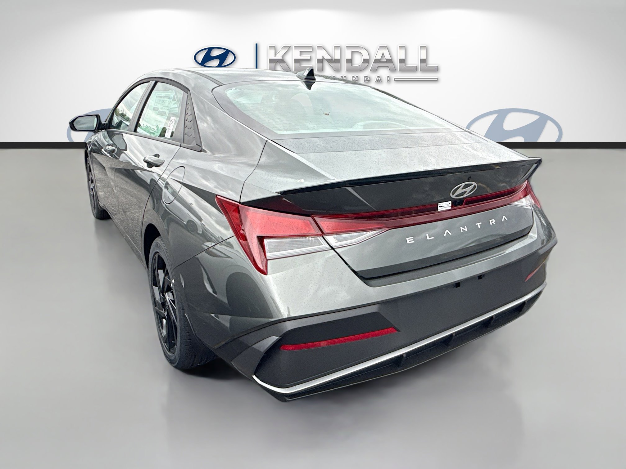 New 2026 Amazon Gray Hyundai SEL Sport image 28