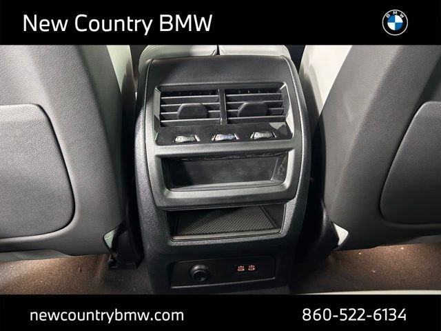 New 2026 Carbon Black Metallic BMW xDrive40i image 27