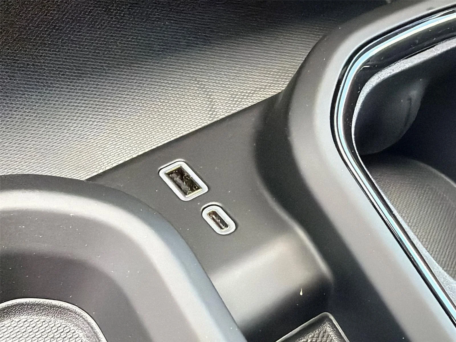 2026 GMC Sierra 2500HD AT4X - Photo 24