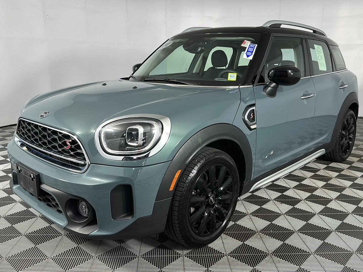 Certified Used 2024 Sage Green Metallic MINI Cooper S image 8