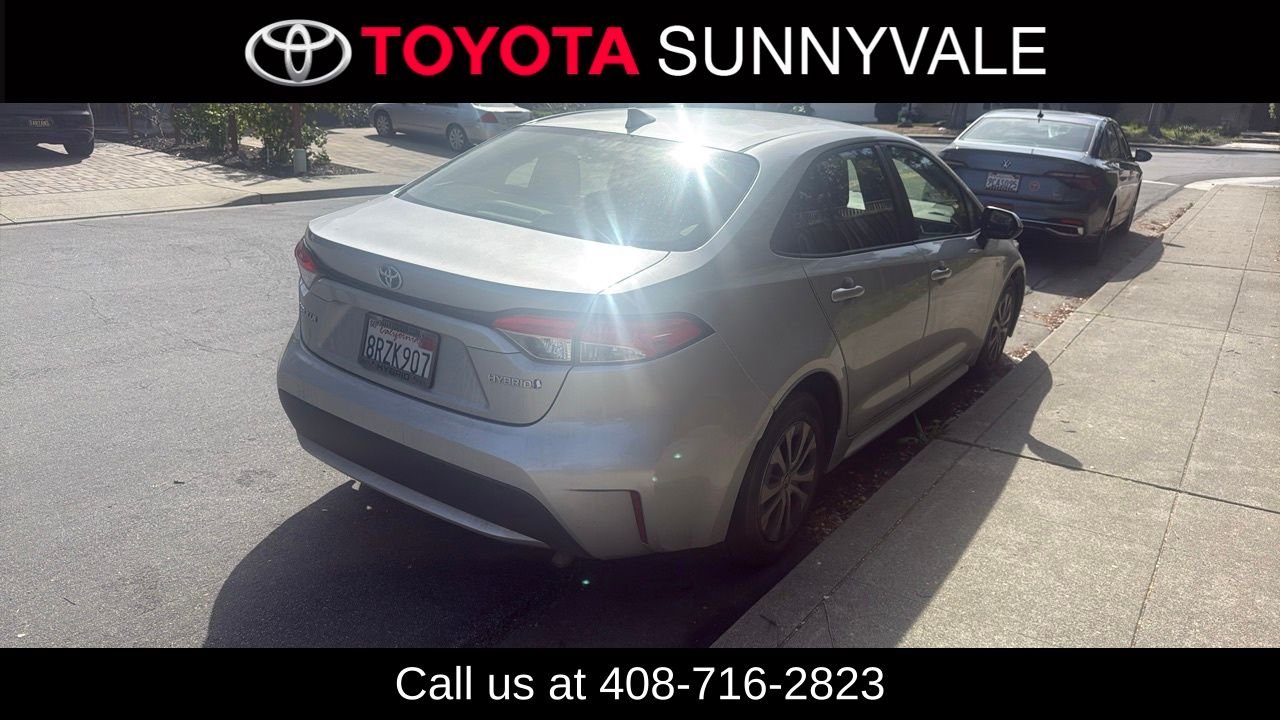 Used 2021 Toyota Corolla LE with VIN JTDEAMDE0MJ002993 for sale in Sunnyvale, CA