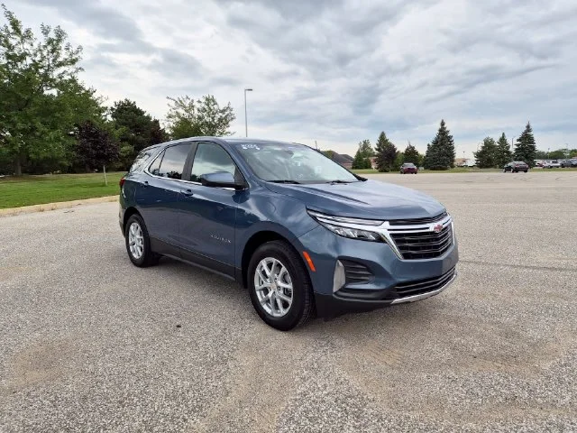 Used 2024 Blue Chevrolet LT image 3