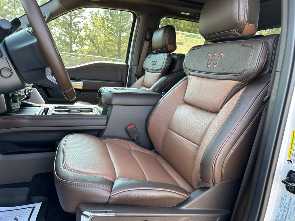 New 2026 Star White Metallic Tri-Coat Ford King Ranch image 15