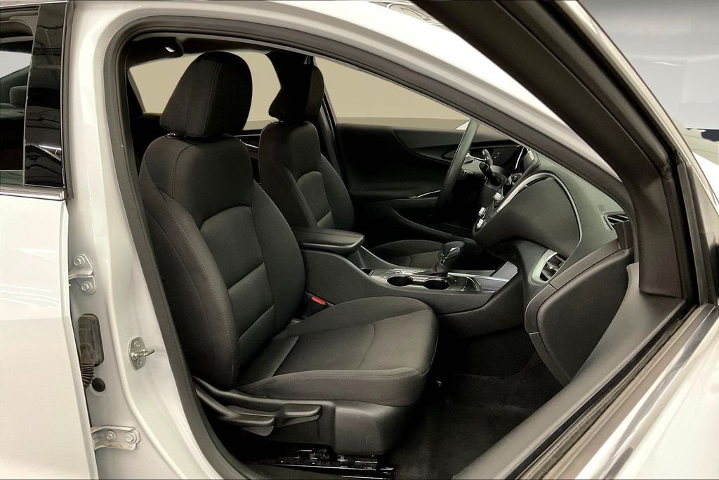 2024 Chevrolet Malibu 1LT - Photo 8