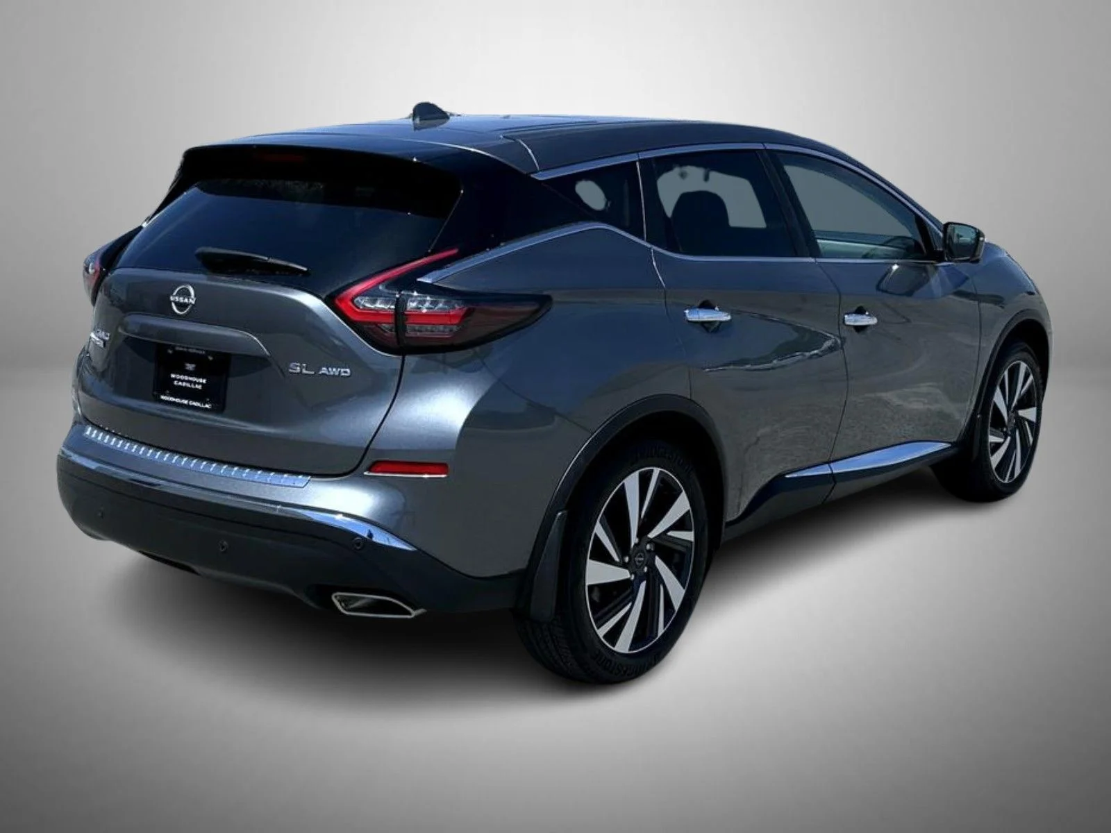 Used 2023 Gray Nissan SL image 5