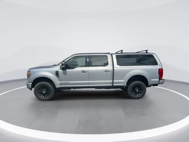 Used 2022 Silver Ford Platinum image 4