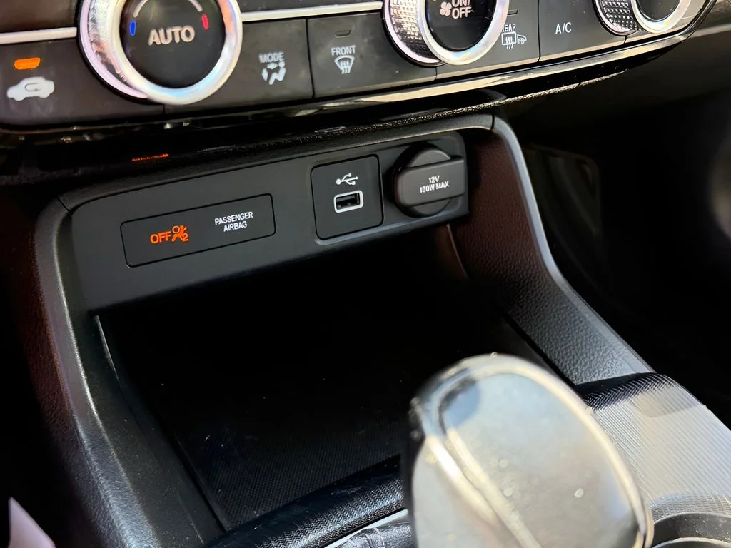 Used 2022  Honda EX image 22