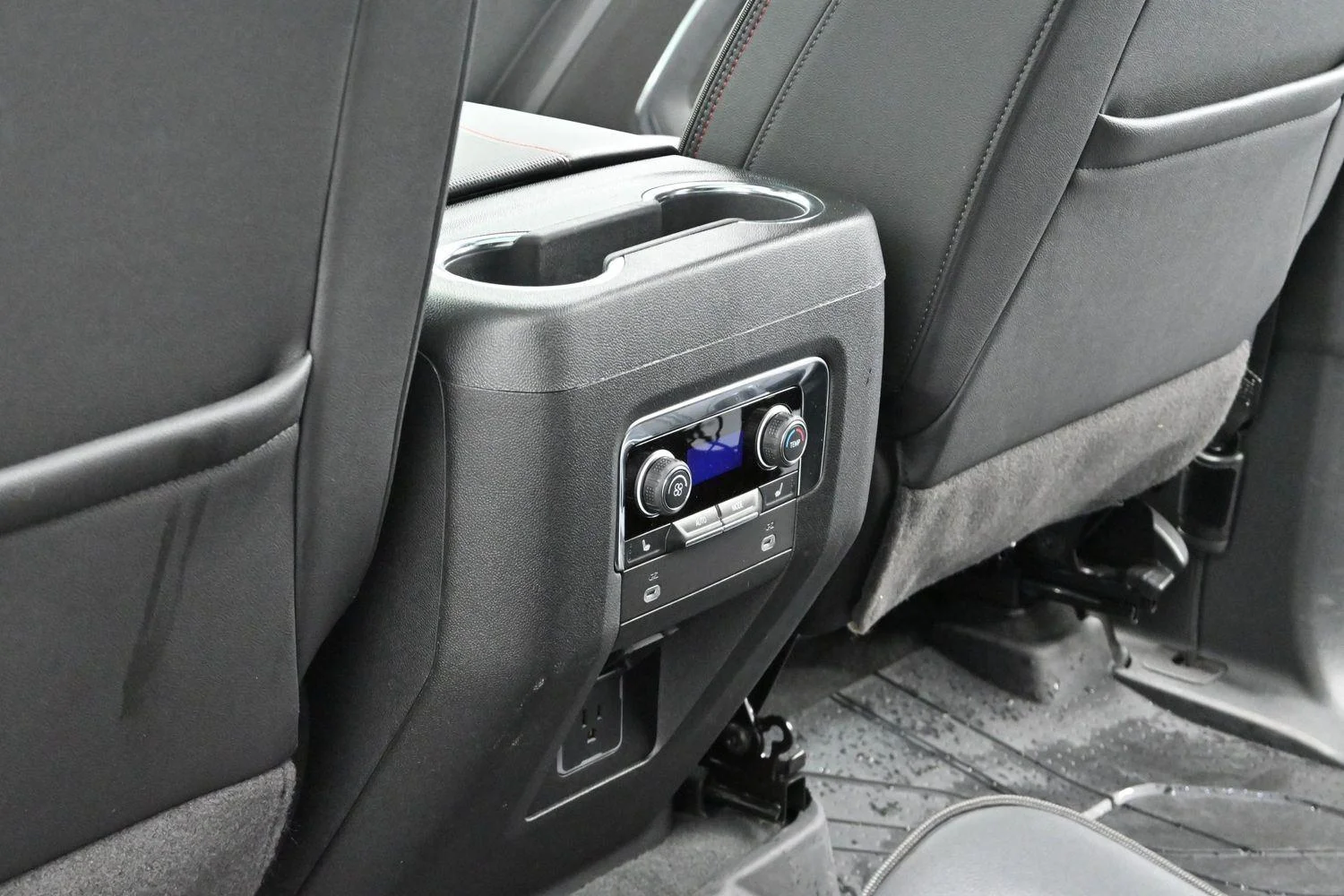 Used 2024 Black Chevrolet RST image 34