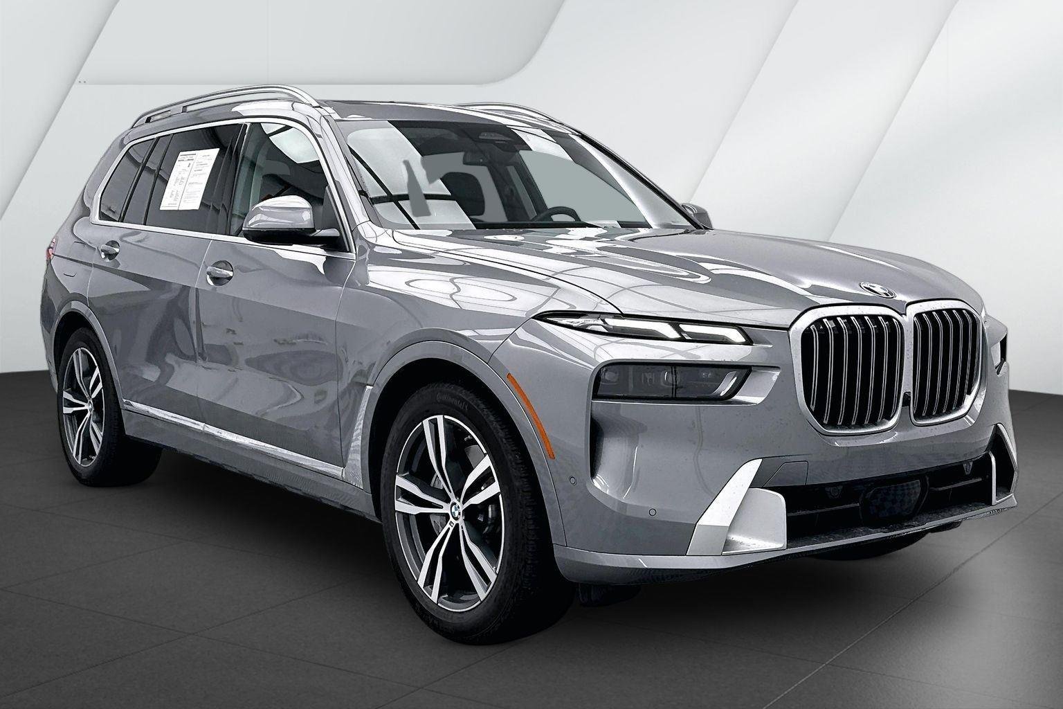 2025 BMW X7 xDrive40i's photo