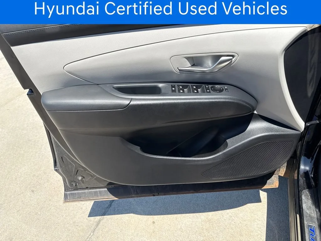 Certified Pre-Owned 2025 Hyundai Tucson SE