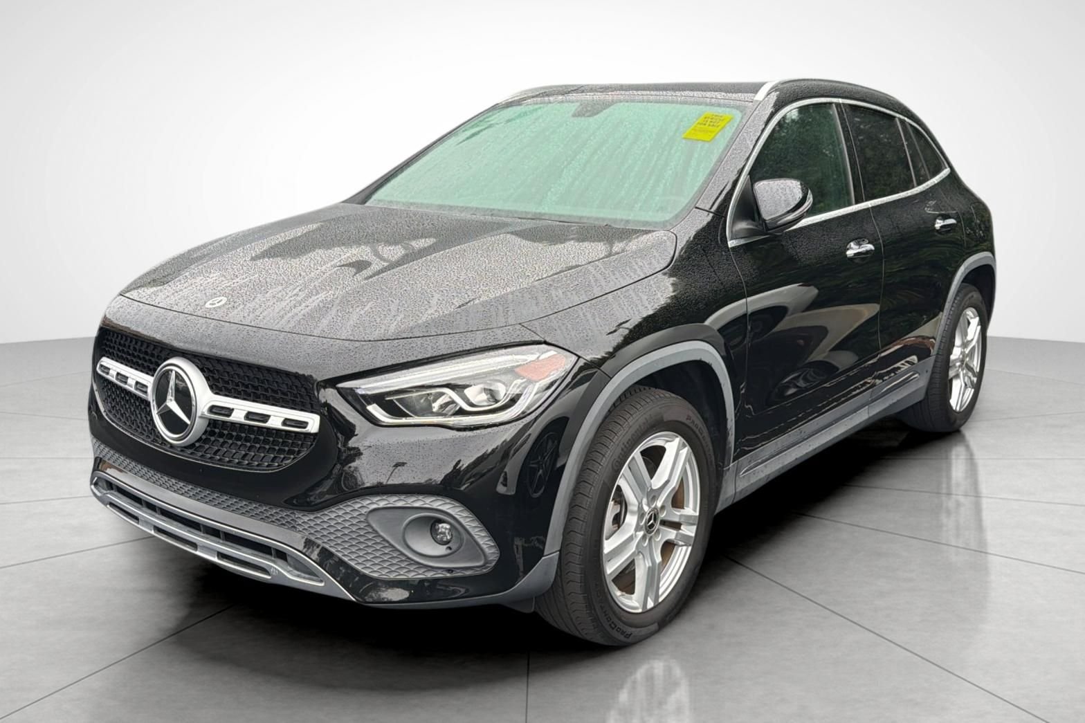 Used 2023  Mercedes-Benz GLA 250 image 2