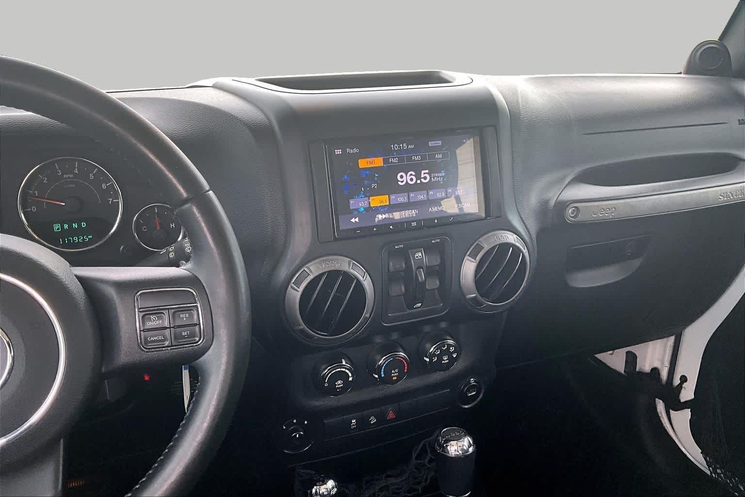 Used 2014 Bright White Clearcoat Jeep Sport image 6