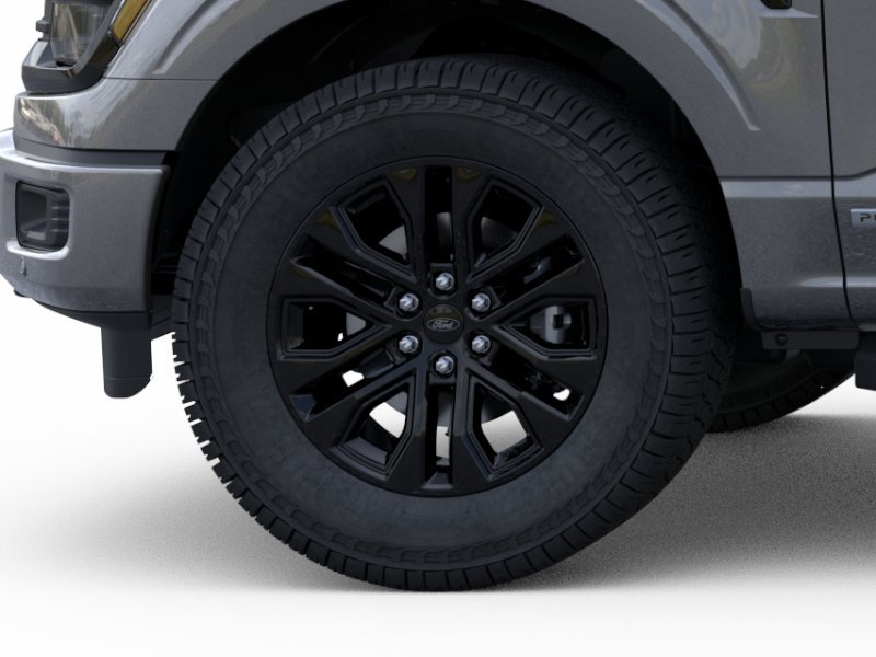 New 2026 Carbonized Gray Metallic Ford XLT image 41