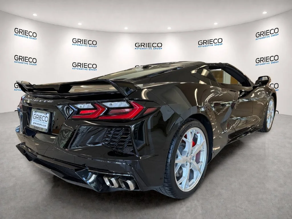 Used 2020 Black Chevrolet Stingray image 7