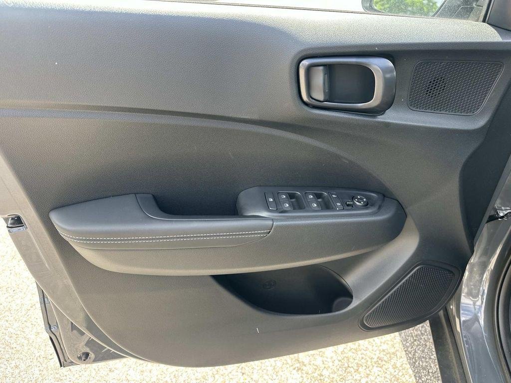 New 2026 Ecotronic Gray/Black Roof Hyundai SEL w/Two-Tone Roof image 17