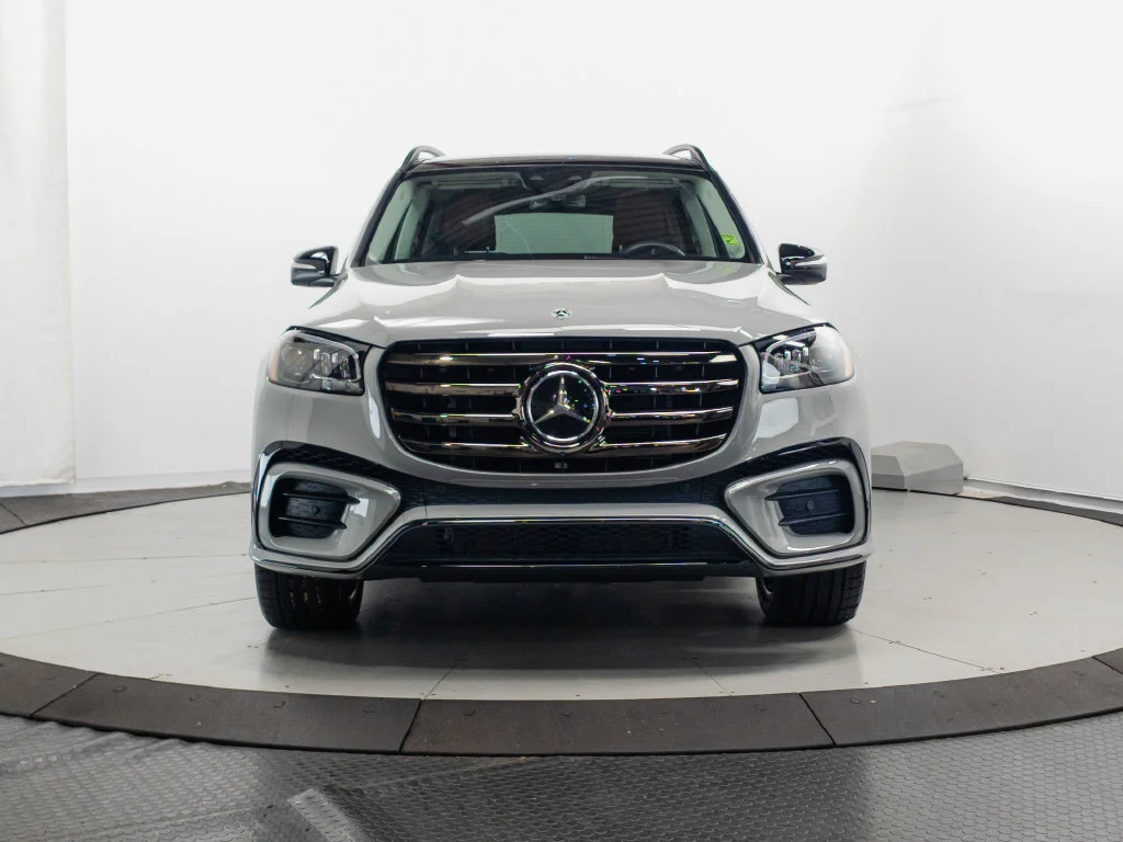 Certified Used 2024 MANUFAKTUR Alpine Gray Mercedes-Benz GLS 580 image 2