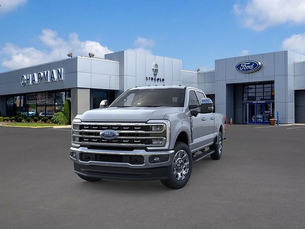 New 2026 Glacier Gray Metallic Tri-Coat Ford F-250® Lariat® image 2