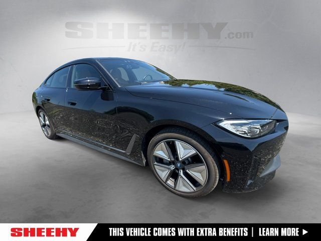 2023 BMW i4 eDrive35's photo