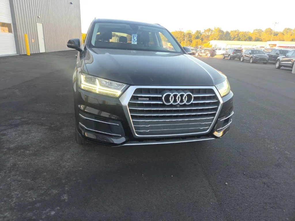 Certified Used 2019 Black Audi 45 Premium Plus image 2