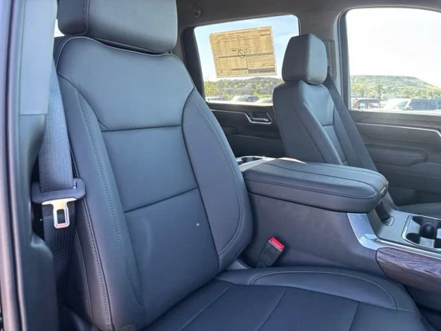 New 2026 Onyx Black GMC SLT image 25