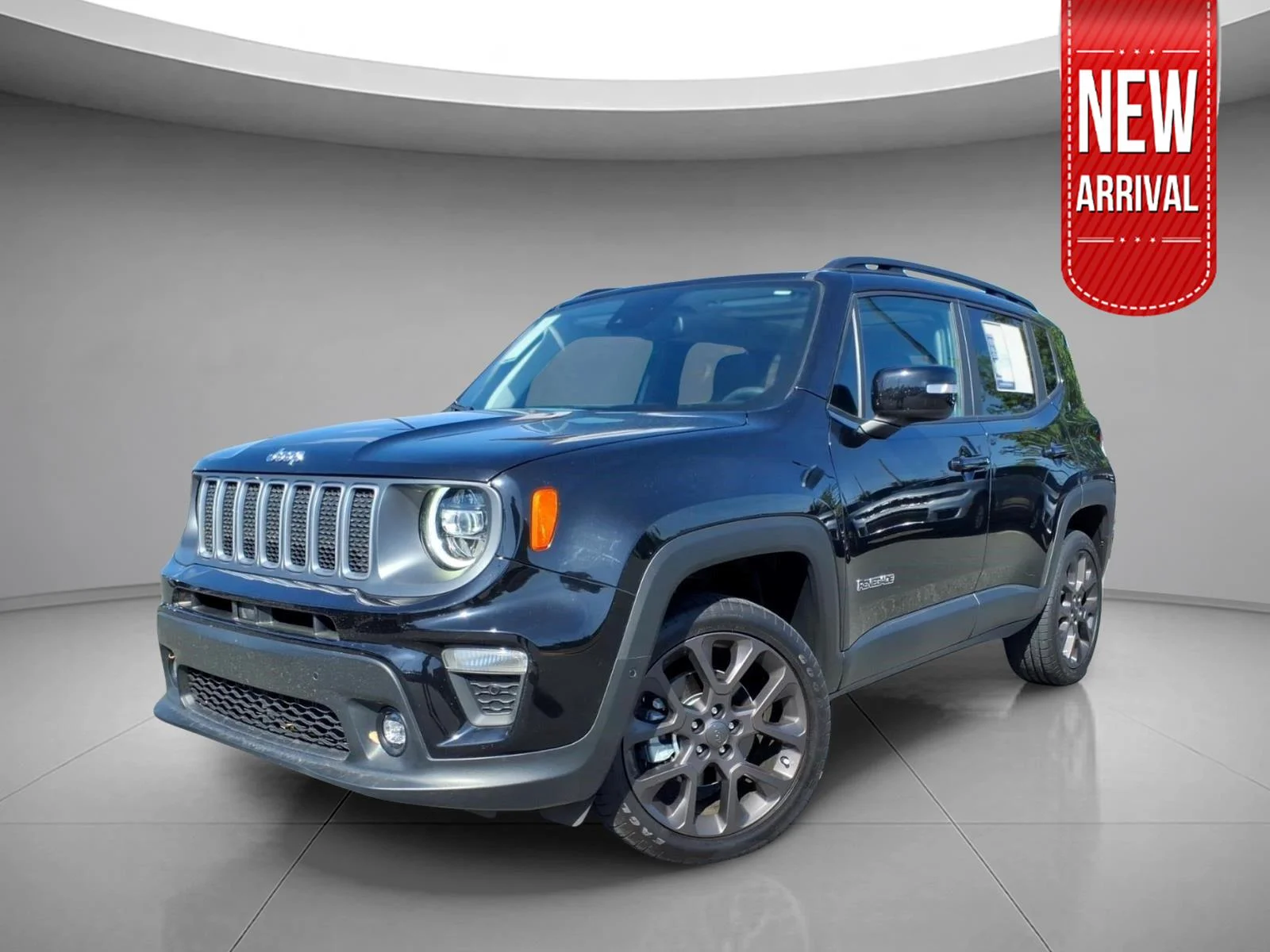 Used 2023 Black Clearcoat Jeep Limited image 1