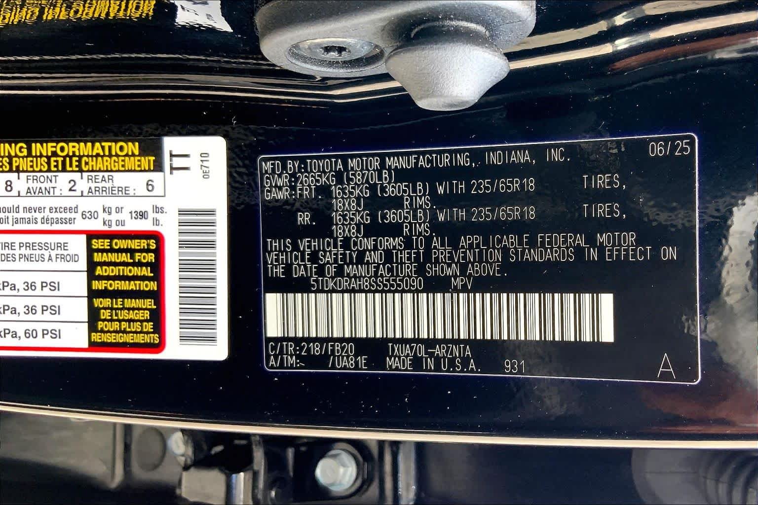 Used 2025 Midnight Black Metallic Toyota LE image 36